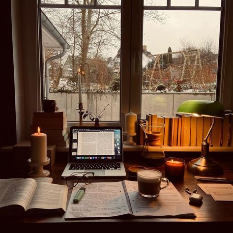 Olja’s Cosy Study Setup in Nordfriesland, Germany Dark Academia Study, Dark Academia Bedroom Ideas, Dark Academia Bedroom, Academia Bedroom, Writing Studio, Coffee Study, Study Corner, Desk Setups, Desk Inspiration