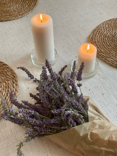 Beige Lavender Aesthetic, Lavender Vanilla Aesthetic, Lavender Wedding Aesthetic, Lavender Flower Aesthetic, Lavanda Aesthetic, Lavender Bouquet, Lavender Aesthetic, Flower Bar, Lavender Plant