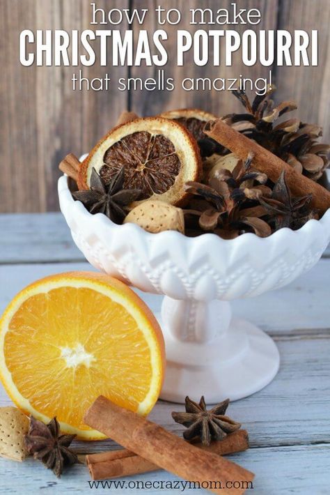 Learn how to make homemade Christmas Potpourri that smells amazing. It is so easy! Find out how to make potpourri with very little effort or expense. Diy Christmas Potpourri, Homemade Christmas Potpourri, Potpourri Decor, Make Potpourri, Potpourri Diy, How To Make Potpourri, Christmas Crystals, Holiday Potpourri, Simmer Pots