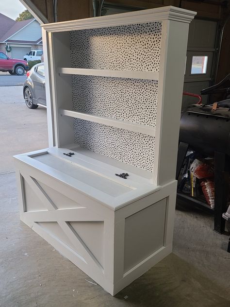 Kids Bookshelf And Toy Storage, Rustic Toy Box Ideas, Toy Chest With Shelves, Toy Box With Book Shelf Plans, Toy Box Storage Ideas, Toy Chest Book Shelf, Toy Box Book Shelf Combo, Diy Wooden Toy Chest, Large Toy Box Ideas