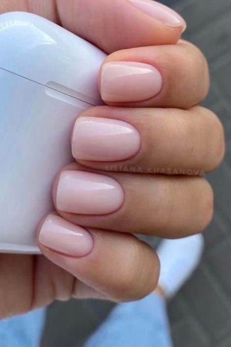 Nail Colors For Pale Skin, Bridesmaid Nails, Nail Pink, Pale Pink Nails, Natural Nails Manicure, Natural Gel Nails, Bridesmaids Nails, Toe Nail Color, Pink Gel Nails