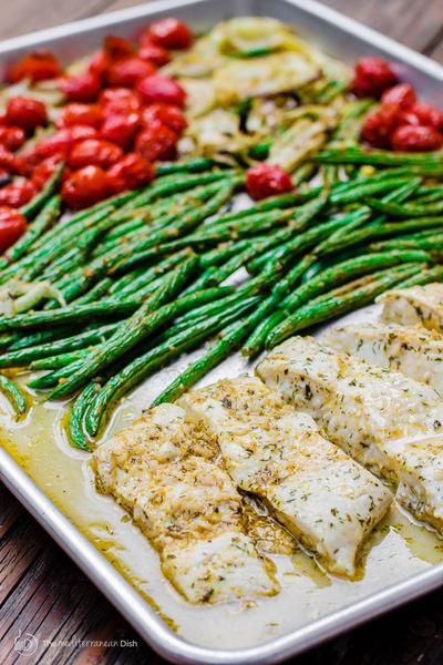 Best Halibut Recipes, Halibut Recipes Baked, Baked Halibut, Halibut Recipe, Halibut Recipes, Fish Recipes Baked, The Mediterranean Dish, Baked Tomatoes, Fish Dinner