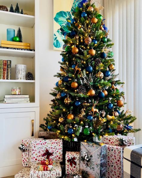 Blue Yellow Christmas Tree, Blue Orange Christmas Tree, Cooper And Blue Christmas Tree, Orange Blue Christmas Tree, Blue And Orange Christmas Decor, Navy Blue And Copper Christmas Tree, Brown And Blue Christmas Tree, Blue Copper And Gold Christmas Tree, Blue And Copper Christmas Tree