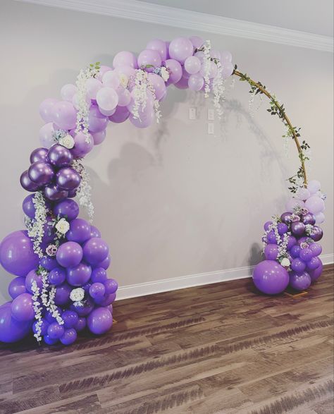 #eventplanner#butterflies #butterfly #partycollection #aesthetic #gulfshores #gulfcoast #partyplanner #delaceydesignco #design #designisinthedetails #butterfly #gulfcoasteventplanner #purple #epilepsyawareness#balloongarland #beachpicnic #balloongarland #balloondecor #purpleballoonarch Purple Enchanted Forest Theme, Purple Enchanted Forest, Flower Balloon Arch, Purple Balloon Arch, Purple Balloon Garland, Purple Balloon, Enchanted Forest Theme, Butterfly Purple, Purple Balloons