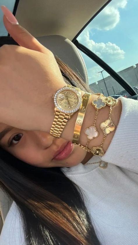 Doctor Life, La Jewelry, Xoxo Jewelry, Expensive Jewelry Luxury, Wrist Jewelry, Luxe Jewelry, Gold Armband, Jewelry Accessories Ideas, Dope Jewelry