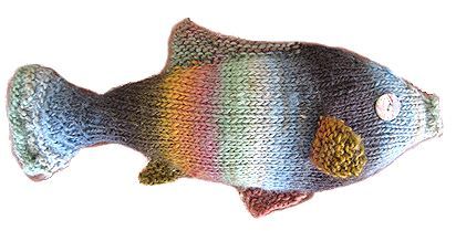 Knitting Fish Pattern, Knitted Fish, Fish Toy, Fish Pillow, Crochet Fish, Animal Knitting Patterns, Knit Toys, Knitting Toys, Knitting Patterns Toys