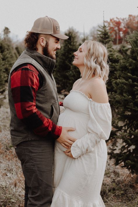 Holiday Bump Pictures, Maternity Photos At Christmas Tree Farm, Christmas Pregnancy Pictures, Maternity Tree Farm Pictures, Pregnancy Pictures With Husband, Christmas Tree Farm Photo Shoot Maternity, Pine Tree Maternity Pictures, Maternity Christmas Tree Farm, Christmas Tree Farm Maternity Photos