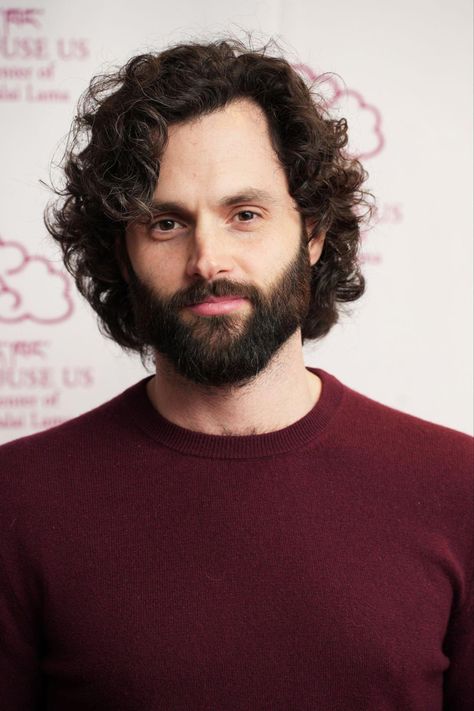 Penn Badgley Hair, You Joe Goldberg Wallpaper, Long Curly Hair Men, Joe Goldberg, Penn Badgley, Nikolaj Coster Waldau, Men Haircut Styles, Long Beards, Steve Harrington