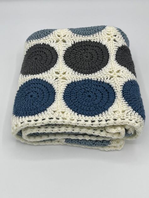 Blue Granny Square Blanket, Cute Crochet Baby Blanket, Circle Granny Square, Three Colors Blue, Granny Square Baby Blanket, Grey Circle, Navy Blanket, Crochet Granny Square Blanket, Manta Crochet