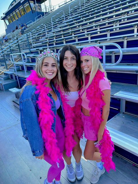 Football game / theme inspo Barbie Football Theme, Pink Out Football Game, Pink Out Football, Barbie Theme, Football Themes, High School Life, Pink Out, Game Themes, Beauty Clothes