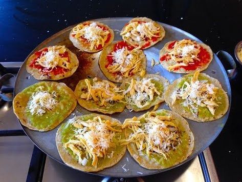 Comida mexicana CHANCLAS POBLANAS receta fácil - Mexican Recipe / Rony en casa - YouTube Guatamalan Recipes, Crab Apple Recipes, Real Mexican Food, Mexican Flavors, Traditional Mexican Food, Mexican Recipe, Vegan Mexican Recipes, Deli Food, Easy Slow Cooker Recipes