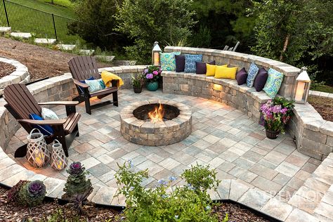 Outdoor Fire Pit Seating, Sunken Patio, Pavers Backyard, Outdoor Fire Pit Designs, Patio Pavers Design, Fire Pit Landscaping, Fire Pit Seating, Fire Pit Area, Fire Pit Designs