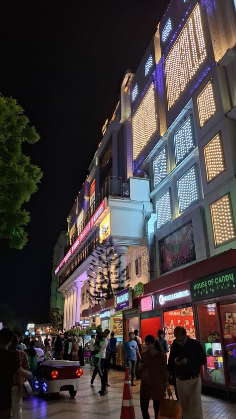 #Kolkata #axismall #cityofjoy #night #citylights Kolkata Night Aesthetic, New Market Kolkata, Kolkata Aesthetic, Kolkata City, City Aesthetics, City Lights At Night, Wallpapers Cartoon, Cool Wallpapers Cartoon, Aesthetic Boy