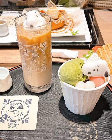 Visit Japan: Going peanuts over this café! SNOOPY Chaya café will satisfy any Snoopy fan's... https://www.alojapan.com/445013/visit-japan-going-peanuts-over-this-cafe-snoopy-chaya-cafe-will-satisfy-any-snoopy-fans/ #Visitjapan, #Cuisine, #Ise, #Peanuts, #SNOOPYCafe, #VisitJapan, #VisitJapanAU Anime Cafe Japan, Snoopy Restaurant, Snoopy In Japan, Snoopy Treats, Coffee Shop Japan, Snoopy Cafe, Japan Cafe, Dream Japan, Japan Places To Visit