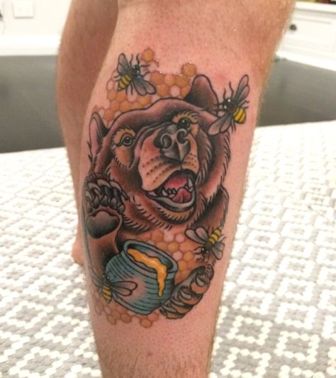 Bear and Honey-Pot by Suzi Q at Holdfast Tattoo Victoria Park, Western Australia - Imgur Bear Leg Tattoo For Women, Bear And Bee Tattoo, Pooh Bear Honey Pot Tattoo, Bear With Honey Tattoo, Bear Eating Honey Tattoo, Bear With Butterfly Tattoo, Honeycomb Tattoo, Thigh Tat, Bear Tattoo Designs