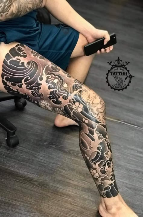 Full Sleeve Leg Tattoo Men, Men’s Japanese Leg Tattoo, Full Legs Japanese Tattoo, Men’s Leg Sleeve Ideas, Leg Japanese Tattoo Men, Japanese Style Leg Tattoo, Men Leg Sleeve Tattoo Ideas Japanese, Tattoo Full Leg Man, Japanese Leg Tattoos For Men