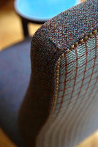 Farmhouse Upholstery Fabric, Reupholster Chair Dining, Upholstery Chair, Upholstery Trends, Upholstery Ideas, Upholstery Repair, Upholstery Armchair, Upholstery Nails, Big Room