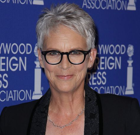 Jamie Lee Curtis To Direct ‘Scream Queens’ Episode Chelsea New York, Short Spiked Hair, Frizz Free Curls, Robin Wright, Tony Curtis, Spiked Hair, Lee Curtis, Madame Figaro, Tribeca Film Festival