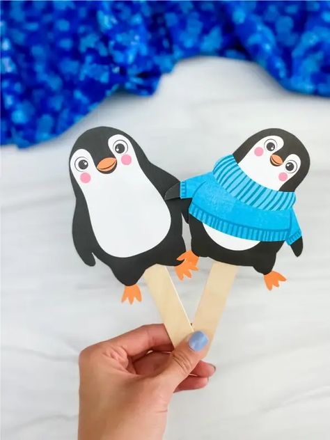 Easy Popsicle Stick Puppet Crafts Check more at https://www.kidsartncraft.com/easy-popsicle-stick-puppet-crafts/ Stick Puppet, Easy Popsicles, Penguin Activities, Bag Puppet, Puppet Craft, Tissue Paper Craft, Penguin Crafts, Penguin Craft, Headband Crafts