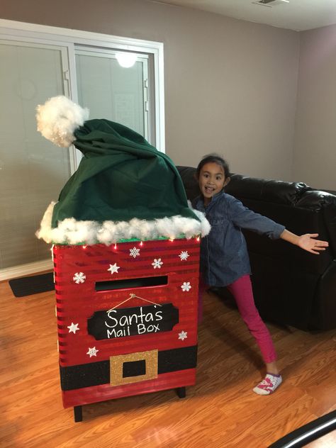 Santa's Mail Box made of cardboard Christmas Donation Box Decoration Ideas, Santa's Post Box Diy, Christmas Toy Drive Box Ideas, Christmas Post Box Diy, Santa Mail Box Diy, Christmas Mail Box Diy, Christmas Postbox Diy, Santa Letter Box Diy, Christmas Donation Box Ideas