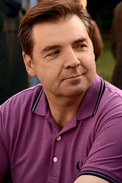 Downton Abbey Wedding, Brendan Coyle, Guinness Book Of World Records, Downton Abby, There Is Hope, Famous Men, Hang On, British Actors, Starling