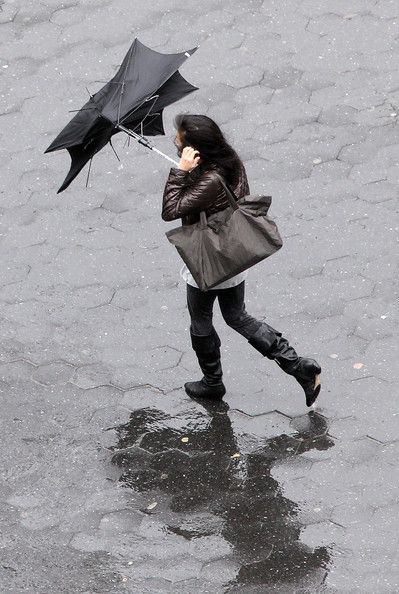 Rain People In Rain Photography, Caught In The Rain, Heavy Rain Photography Rainy Night, People With Umbrellas Rainy Days, Rain Puddle Reflection, Rain And Thunderstorms, Smell Of Rain, Rain Umbrella, Rain Storm