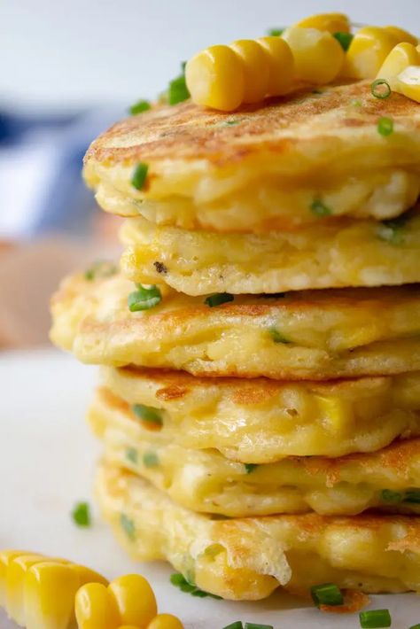 Cream Corn Fritters, Cooking Sweet Corn, Sweet Corn Fritters, Pea Fritters, Corn Fritter Recipes, Healthy Food Ideas, Corn Fritters, Fritter Recipes, Creamed Corn