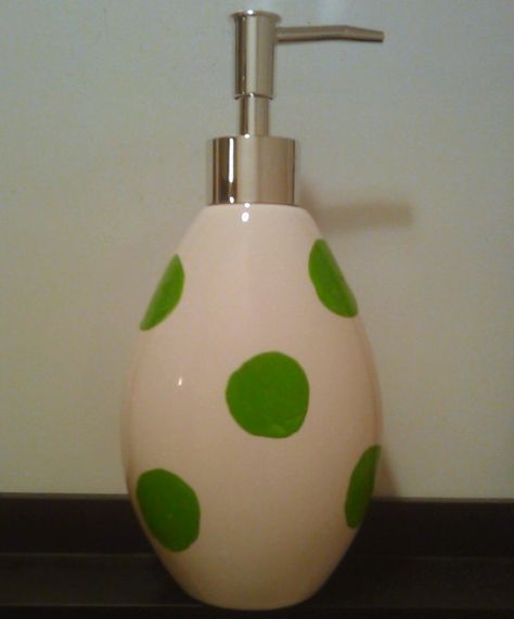 I painted this soap dispenser to look like a Yoshi egg. Super Mario Bros Bathroom Ideas, Mario Themed Bathroom, Super Mario Bathroom Decor, Nintendo Home Decor, Mario Bathroom Ideas, Mario Bathroom Decor, Super Mario Bathroom, Pokémon Bathroom, Gaming Bathroom