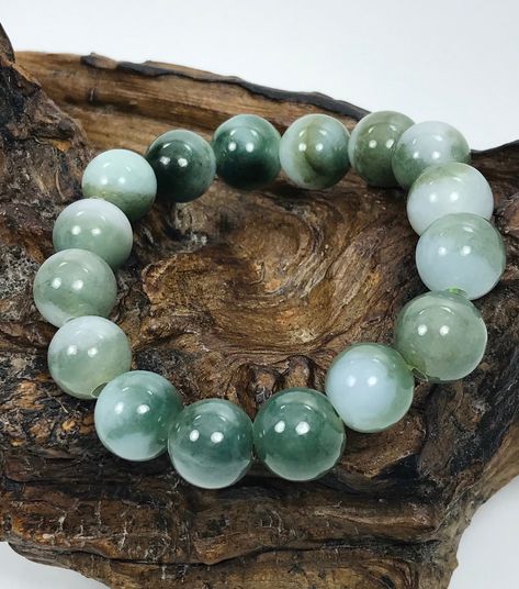 Jade Properties, Future Board, Green Board, Healing Stones Jewelry, Stones Jewelry, Jade Bangle, Protection Stones, Jade Ring, Jade Bracelet