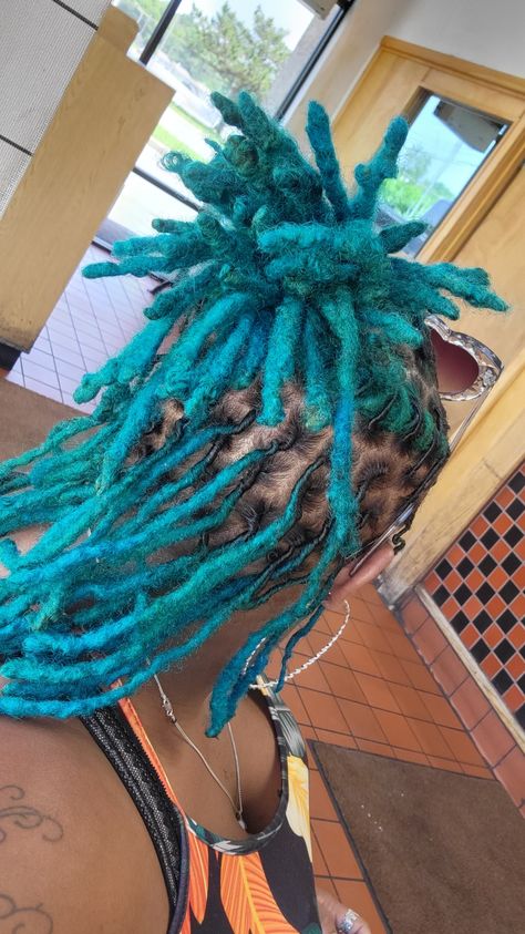 Locs green blue colored bright dreadlocks Turquoise Locs Black Women, Blue Tip Locs, Women Dreads, Mint Green Locs, Blue Dyed Locs, Teal Locs Black Women, Light Purple Locs, Blue And Blonde Locs, Dreads Color Ideas Locs For Women