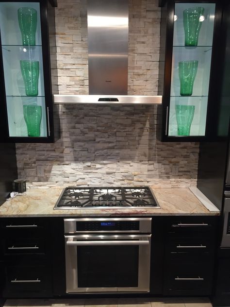 Can you place a cooktop over a wall oven? This installation is becoming increasingly popular due to space restrictions and… Cooktop And Oven Below, Wall Oven Under Cooktop, Wall Oven Ideas, Kitchen Wall Oven, Under Counter Oven, Wall Oven Kitchen, Oven Ideas, Oven Kitchen, Oven Cabinet