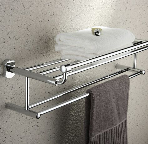 Bathroom Towel Holder Ideas, Bathroom Towel Rack Ideas, Toallero Ideas, Bath Towel Holder, Towel Hangers For Bathroom, Bath Towel Racks, Cabin Bathroom, Bathroom Remodel Cost, Bathroom Showers