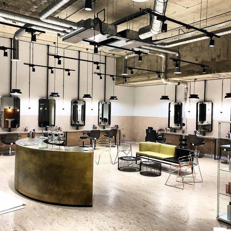 Salons - Chop Chop London Fixit X Chop Shop, London Hair Salon, Natural Hair Dye, Organic Hair Salon, Curly Hair Specialist, Haircut Salon, Natural Hair Salons, Chop Chop, Best Salon