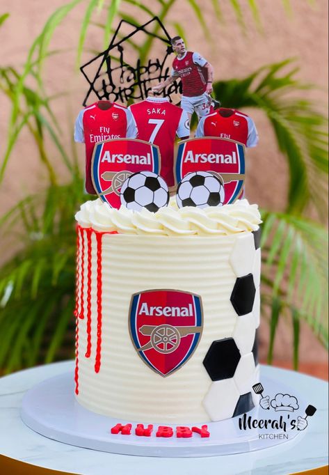 Arsenal Themed Birthday Cake, Arsenal Cake Topper Printable, Arsenal Party Decorations, Arsenal Birthday Party Ideas, Arsenal Birthday Cakes For Men, Soccer Cake Ideas For Men, Arsenal Cake Ideas Birthdays, Birthday Cake For 7 Year Boy, Arsenal Football Cake