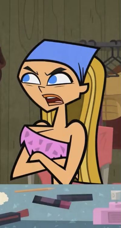 Lindsey Total Drama, Cave Outfit, Lindsay Tdi, Lindsay Total Drama, Julia Total Drama, Total Drama Island Characters, Total Drama World Tour, Total Dramarama, Total Drama Characters