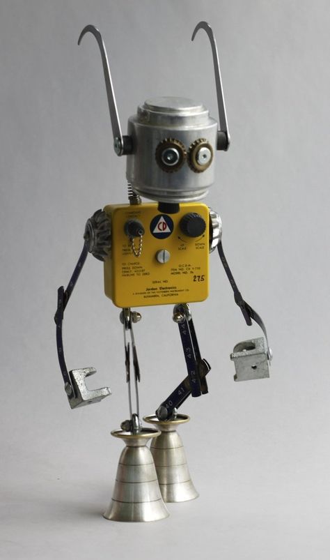 Junk Robot, Steampunk Robots, Recycled Robot, Metal Robot, Vintage Robots, Robot Sculpture, Diy Robot, Arte Robot, Found Object Art