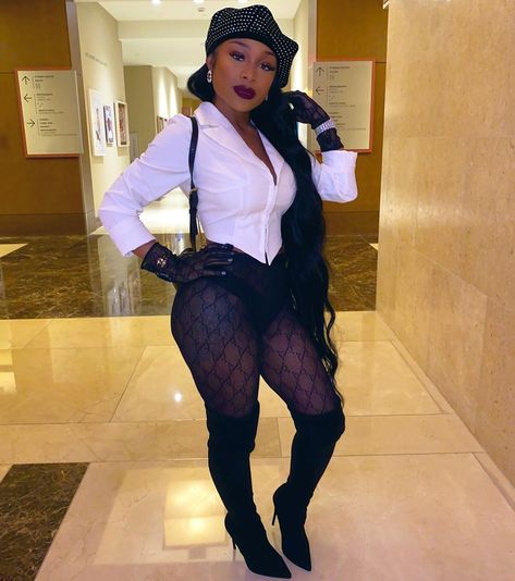 JAYDA WAYDA on Instagram: “🤩 Hat @ysl Earrings @gucci Top @prettylittlething Gloves @gucci Tights @gucci” Fendi Stockings Outfit, Black Gucci Tights Outfit, Fendi Tights Outfit, Gucci Stockings Outfit, Gucci Tights Outfit Ideas, Black Gucci Tights, Gucci Tights Outfit, Ysl Earrings, Gucci Tights