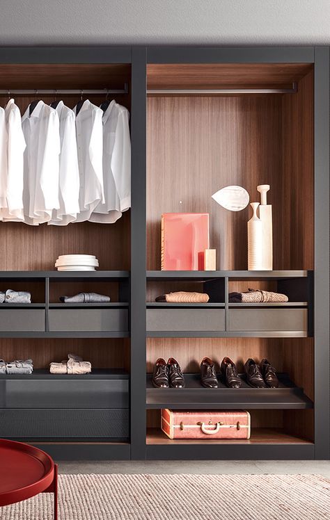 PIANCA Wardrobe Design Modern, Design Hall, Bedroom Wardrobe Design, Small Closet Space, Modern Cupboard, Walking Closet, Bedroom Cupboards, Walk In Closet Design, Bedroom Cupboard Designs