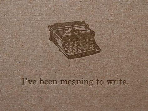 Typewriter, Dark Academia, The Words