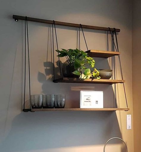 Shelving Wall, Koti Diy, Shelf Decor Bedroom, Diy Hanging Shelves, نباتات منزلية, Dekor Diy, Regal Design, Oak Shelves, Shelf Design