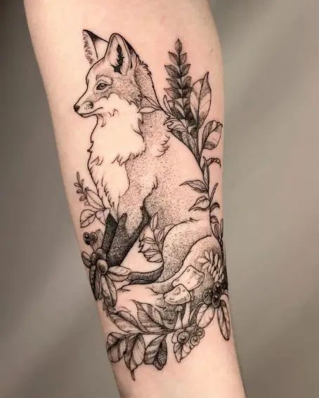 30+ Beautiful Fox Tattoo Ideas You Should Check Forest Tattoos Sleeve, Woodland Tattoos For Women, Femininity Tattoo Ideas, Woodland Creature Tattoo, Fox Tattoo Sleeve, White Fox Tattoo, Wild Animal Tattoos, Feminine Fox Tattoo, Impulsive Tattoos