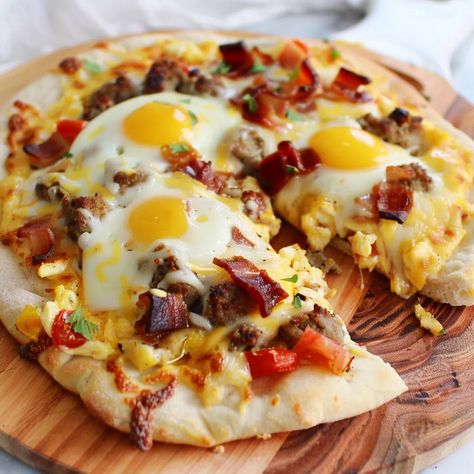 Breakfast Pizza Recipe - elianarecipes.com Breakfast Pizzas, Pancake Pizza, Crispy Pizza Crust, Egg Pizza, Eggs And Cheese, Breakfast Pizza Recipe, Crispy Pizza, Breakfast Ingredients, Bacon Eggs