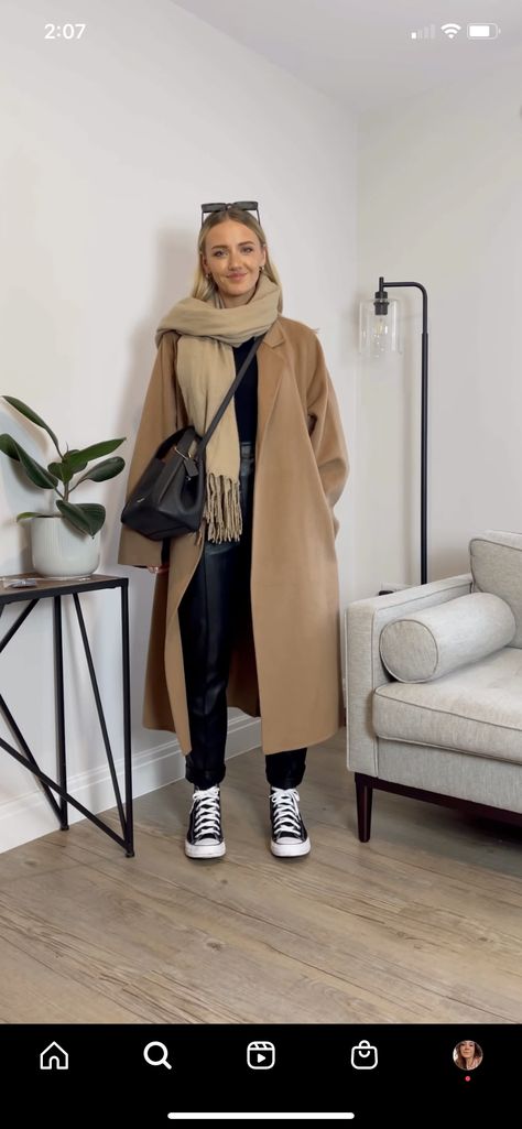 Madrid Winter Outfits, Autumn Outfits Hijab, European Winter Outfits, Chilly Weather Outfits, Madrid Outfits, Neat Casual Outfits, Ny Outfits, European Outfit, Sassy Outfit