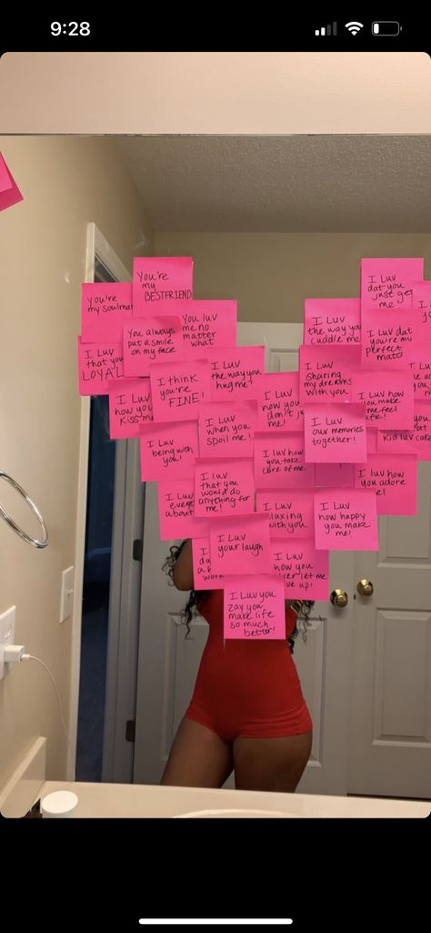 Sweet Mirror Notes For Him, Girlfriend Room Decoration, I Love You Ideas For Him Diy, Birthday Sign For Boyfriend, National Girlfriend Day Gifts Ideas, Anniversary Room Decoration Romantic Decorating Ideas, Mirror Heart Sticky Notes, Romantic Sticky Notes For Him, Sticky Note Heart On Mirror