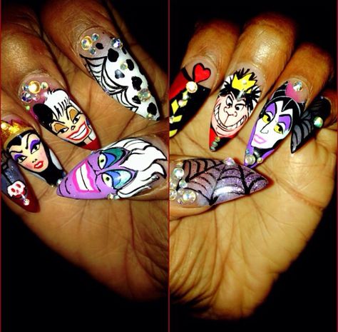 Nailsbyly Disney villans Nails Characters, Nails Design Disney, Disney Villain Nails, Princess And Villain, Villain Nails, Best Nails Design, Nail Glow, Frozen Nails, Nails Disney