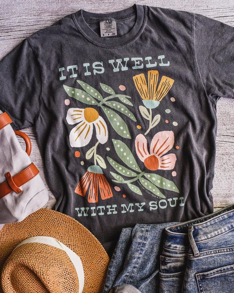 Oooh, color choices!! It Is Well With My Soul, Floral Tee, Farm Girl, It Is Well, Black Bird, Color Choices, Wellness Design, Girl Fashion, Floral