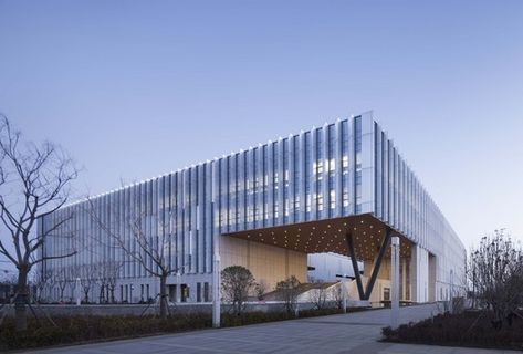 Fuyang Urban Planning Exhibition Hall / Architecture & Engineers of Southeast University | ArchDaily Infrastructure Architecture, Hall Architecture, Lattice Structure, Showroom Design, Space Architecture, Urban Planning, Space Planning, Building Construction, Office Building