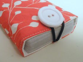 handmade by stacy vaughn: deck o' cards holder Card Holder Tutorial, Fabric Card Holder, Playing Card Crafts, Playing Card Holder, Sewing Machine Projects, Scrap Fabric Projects, Cards Holder, Fabric Cards, Small Sewing Projects