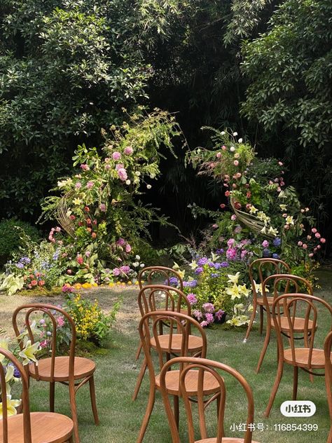 Cottagecore Wedding Arch, Greenery And Lavender Wedding, Aesthetic Small Wedding, Floral Altar Wedding, Garden Wedding Design Ideas, Wedding With Lots Of Flowers, Colorful Flower Wedding Decor, Forest Spring Wedding, Gazebo Floral Wedding