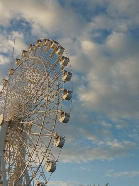 A famous ride from Skyranch Pampanga Pampanga Aesthetic, Skyranch Pampanga, Pampanga Philippines, Adventure Time Marceline, Dream Place, School Trip, Ideas Photography, Dark Academia Aesthetic, Academia Aesthetic